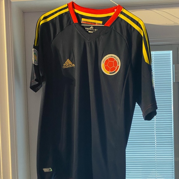 2014 World Cup Replica Jersey - Colombia - Picture 4 of 8